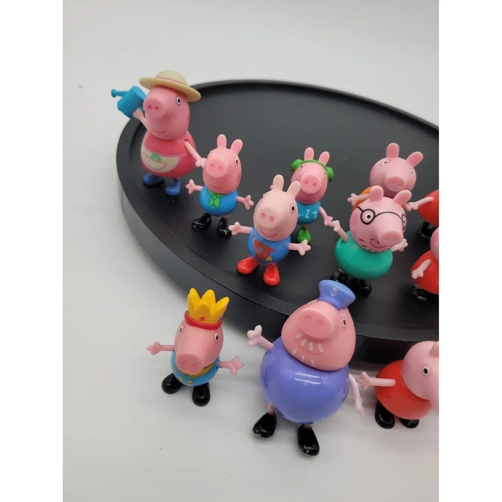 Lot of 16 Peppa Pig And Friends Figures PVC Cake Topper